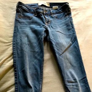 Hollister jeans